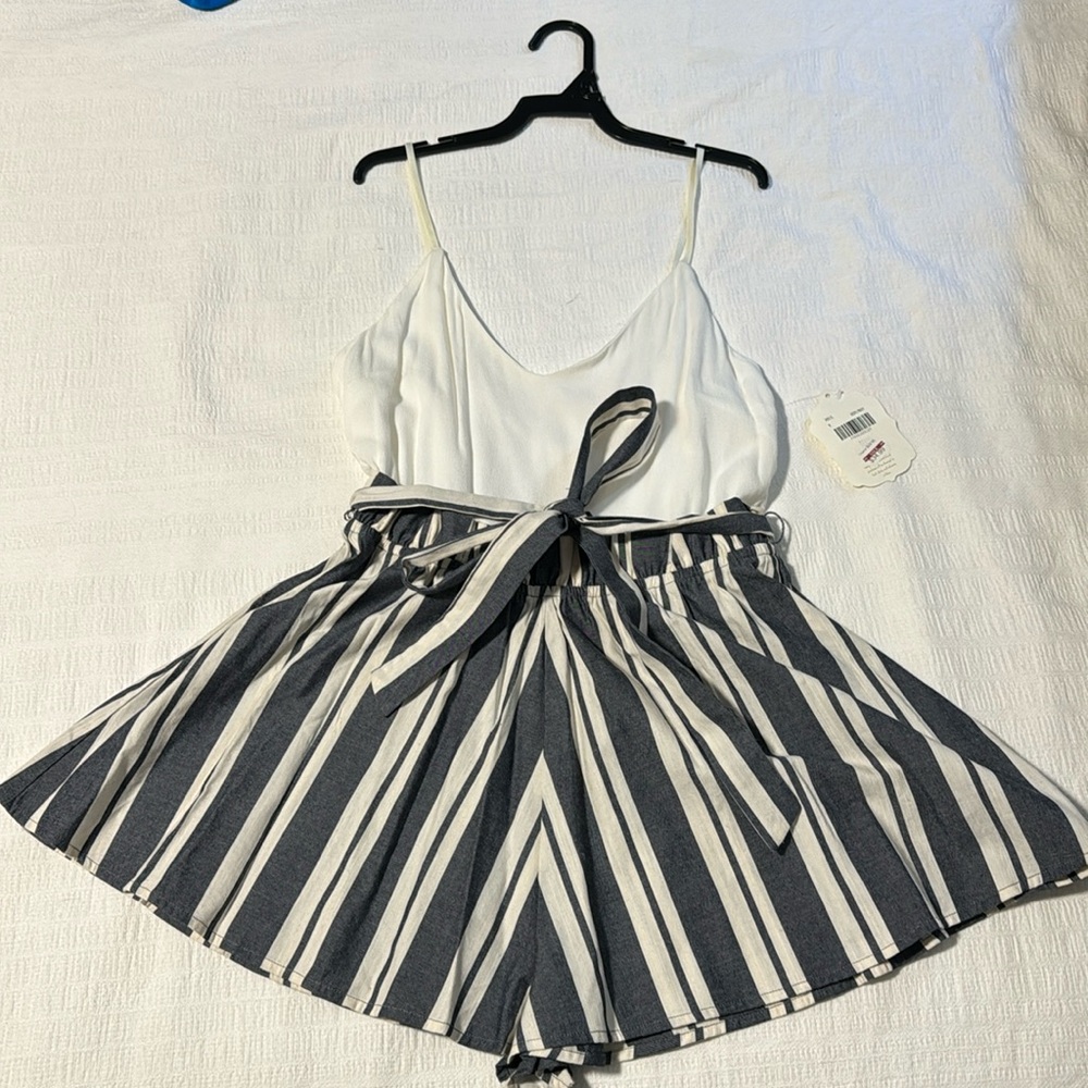 Altard State Romper Size M